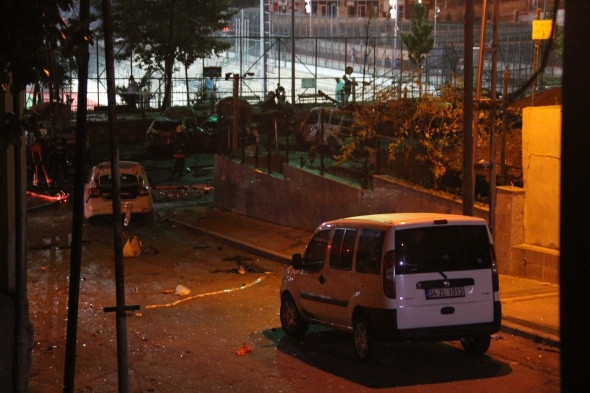 Sultanbeyli'de karakola bombalı saldırı