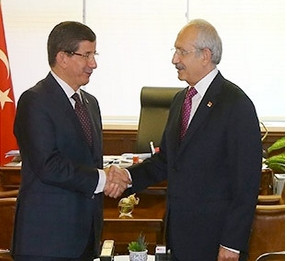 AK Parti'yi kuran isimlerden koalisyon çıkışı