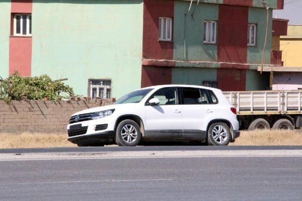 Silopi'de terk edilen otomobil bomba yüklü çıktı