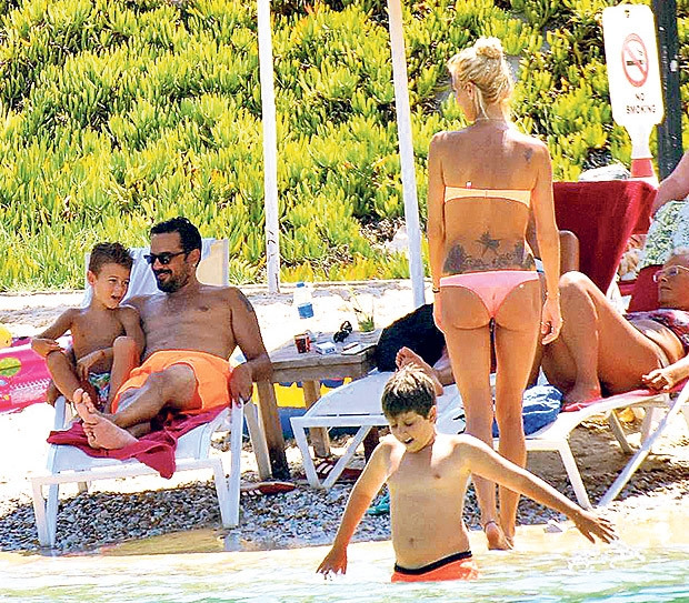 Çağla Şikel'in zoraki tatili