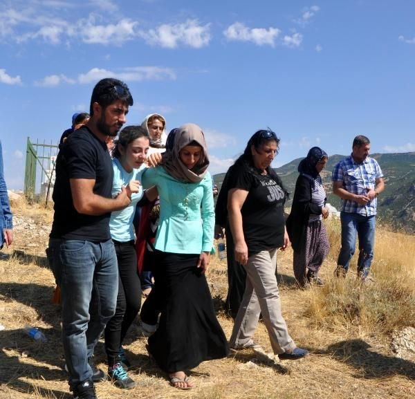 'Yapmayın annem orada nefes alamaz'