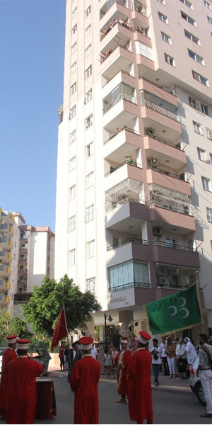 Gelin almaya mehteran bölüğüyle geldi...