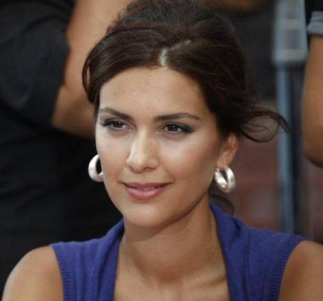 Bergüzar Korel: 'Ne fahişeliğim kaldı ne teröristliğim'