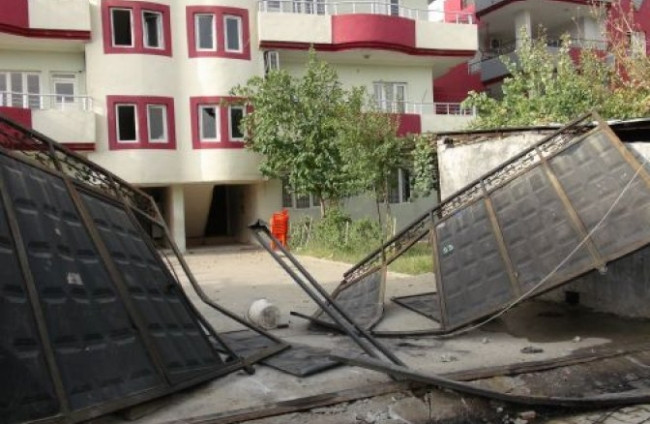 HDP'liler Cizre'ye akın etti