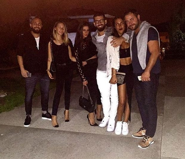 Arda Turan ve Aslıhan Doğan misafirlerini ağırlamaya devam ediyor