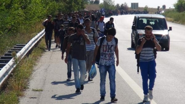 Yürüyerek hayatlarını değiştirmeye çalışıyorlar