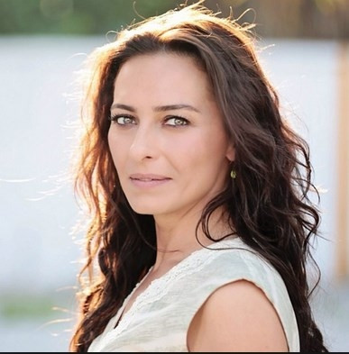 Ayça Bingöl'ü annelik heyecanı sardı