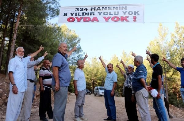 Yolları asfaltlanmadı, seçimde sandığa gitmeyecekler
