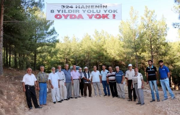 Yolları asfaltlanmadı, seçimde sandığa gitmeyecekler