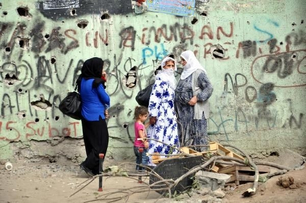 Cizre'de yaşam normale dönüyor