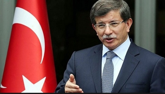Ahmet Davutoğlu Kimdir