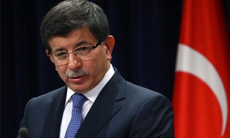 Ahmet Davutoğlu Kimdir