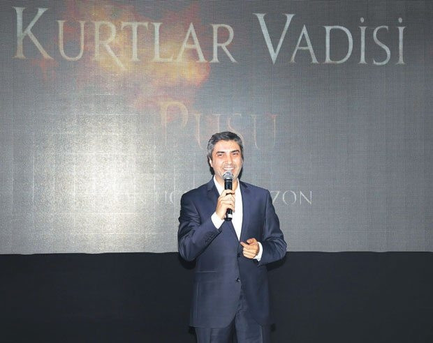 Kurtlar Vadisi ekibi 13. sezonu tam kadro açtı