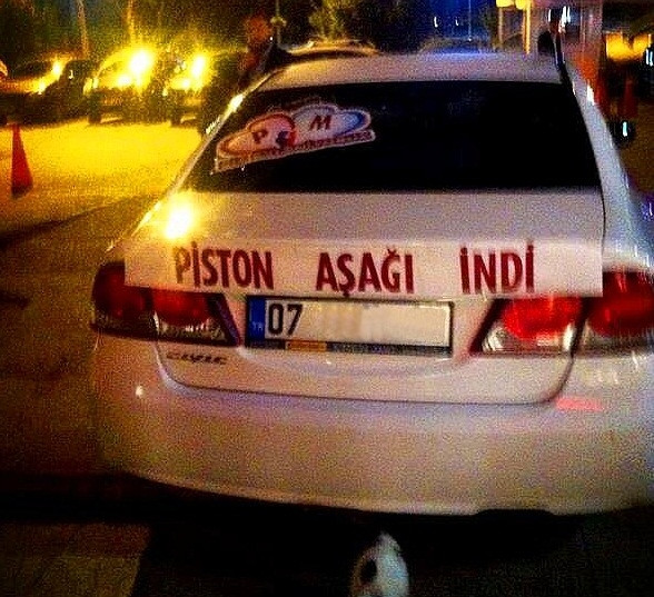 Gelin arabalarındaki ilginç yazılar