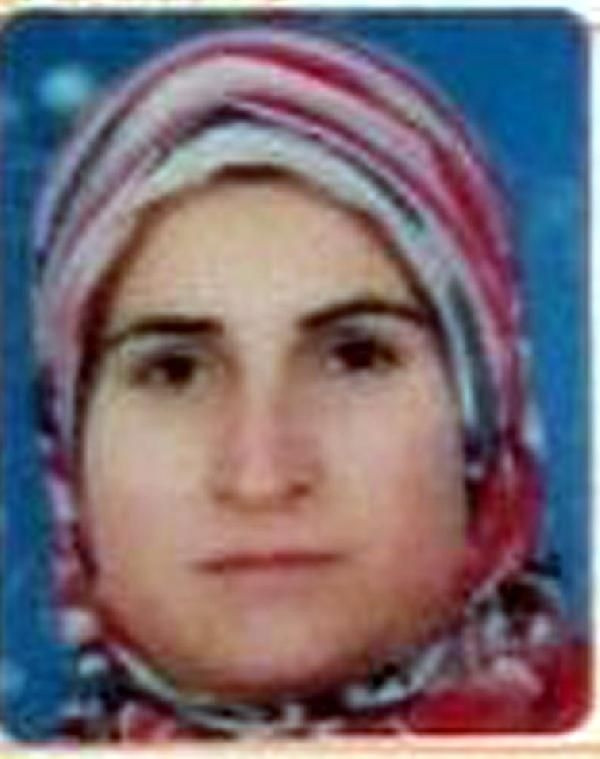 Anne 2 kızını, baba anneyi öldürdü