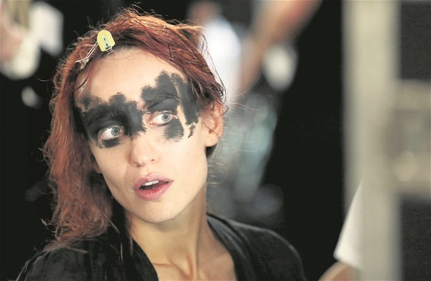 Londra Fashion Week