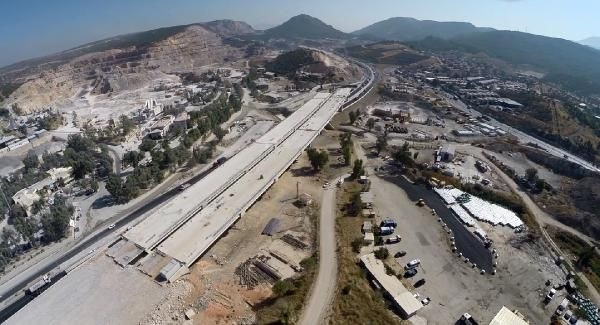 İstanbul- İzmir Otoyolu Projesi'nin %48'i tamamlandı