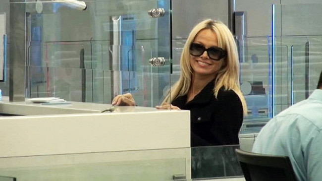 Pamela Anderson Türkiye'ye geldi