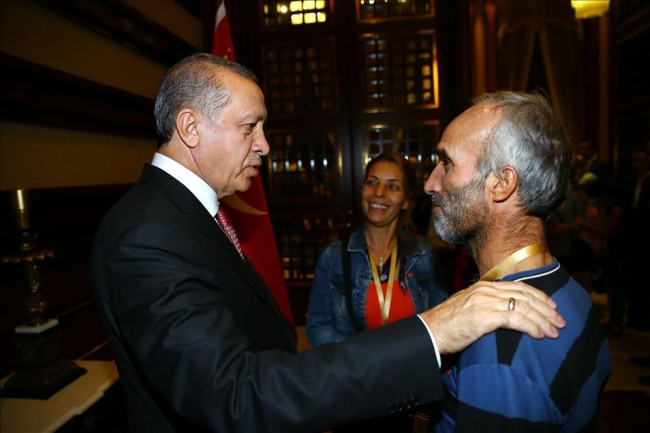 Cumhurbaşkanı işçileri kabul etti