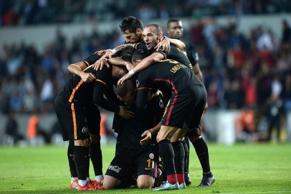 Başakşehir-Galatasaray maçından kareler