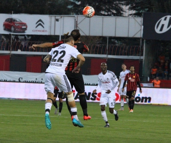 Eskişehir-Beşiktaş maçından kareler