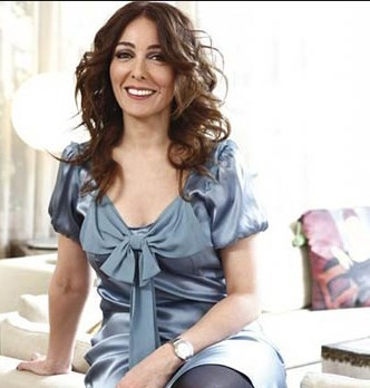 Zerrin Tekindor Kimdir