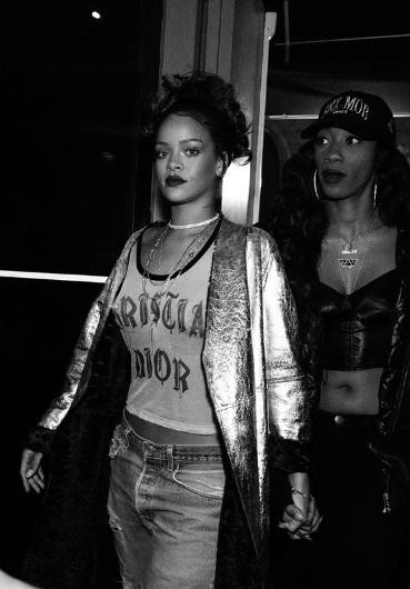 Rihanna böyle yakalandı