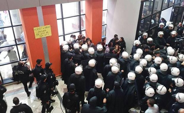 Kocaeli Üniversitesi'nde arbede