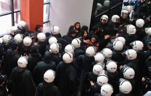 Kocaeli Üniversitesi'nde arbede