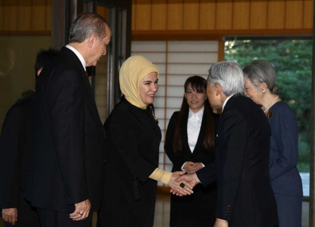 Cumhurbaşkanı Erdoğan Japon İmparatoru Akihito’yu ziyaret etti
