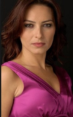 Ayça Bingöl kimdir?