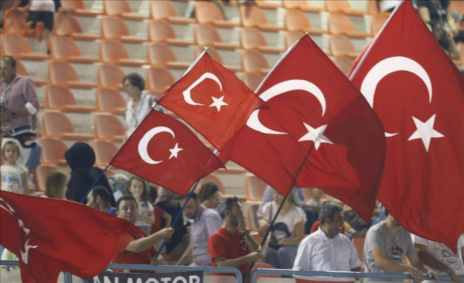 Şampiyon oldu