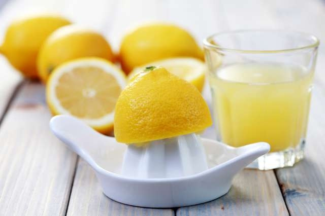 Limonlu su içmenin faydaları