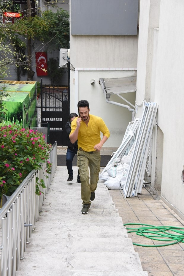 Sıla'yı duyunca kaçtı !