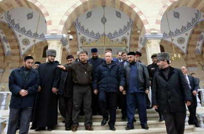 Putin camiye gitti !