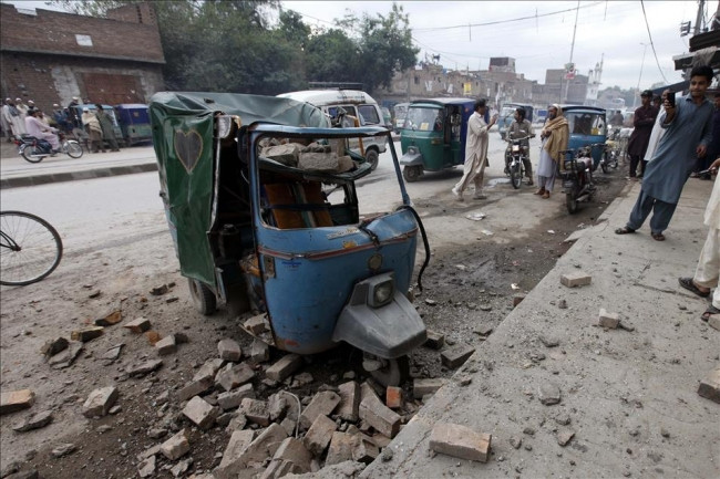 Afganistan 8.1 şiddetliğinde deprem yaşandı
