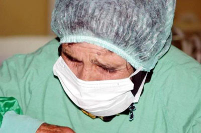 Çocuğunun hastane parasını alıp kaçtı