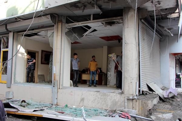 Silopi'de PKK'dan polise bombalı saldırı