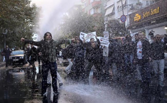 İpek Medya'da yaşanan olaylı gün tarihe böyle geçti
