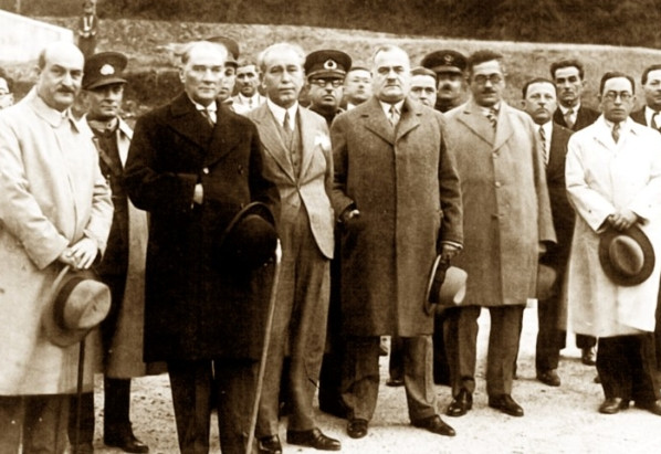 Atatürk'ün çok az bilinen fotoğrafları