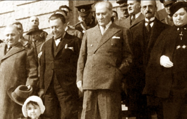 Atatürk'ün çok az bilinen fotoğrafları
