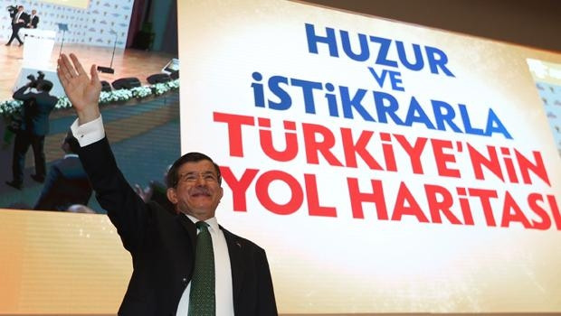 AK Parti'nin seçim vaatleri 1300 TL'lik asgari ücret ve diğerl
