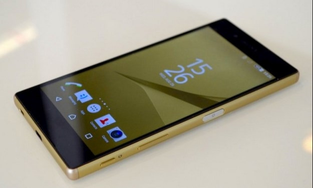 Xperia Z5 ile Xperia Z5 compact farkları neler?