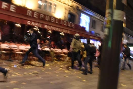 Fransa'da kanlı katliam !