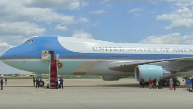 Air Force One uçağının özellikleri şaşırtıyor