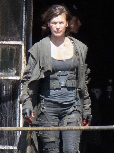 Milla Jovovich de yaşlandı