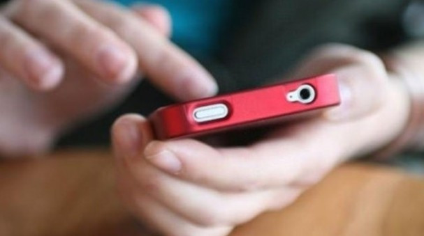 Telefonla sakın tuvalete girmeyin