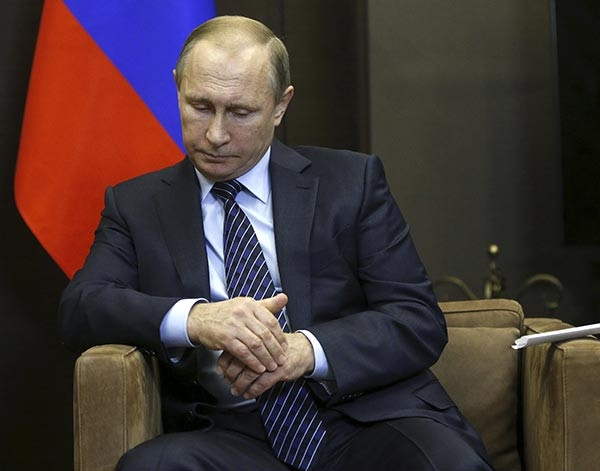 Uçağın düşürülmesi sonrası Putin'in dalgın hali
