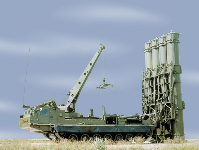 Rusya'nın hava savunma sistemi S-300 ve S-400'ler