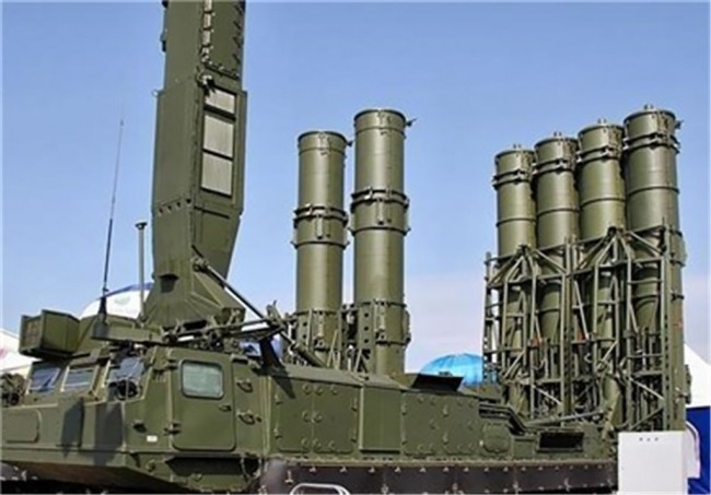 Rusya'nın hava savunma sistemi S-300 ve S-400'ler